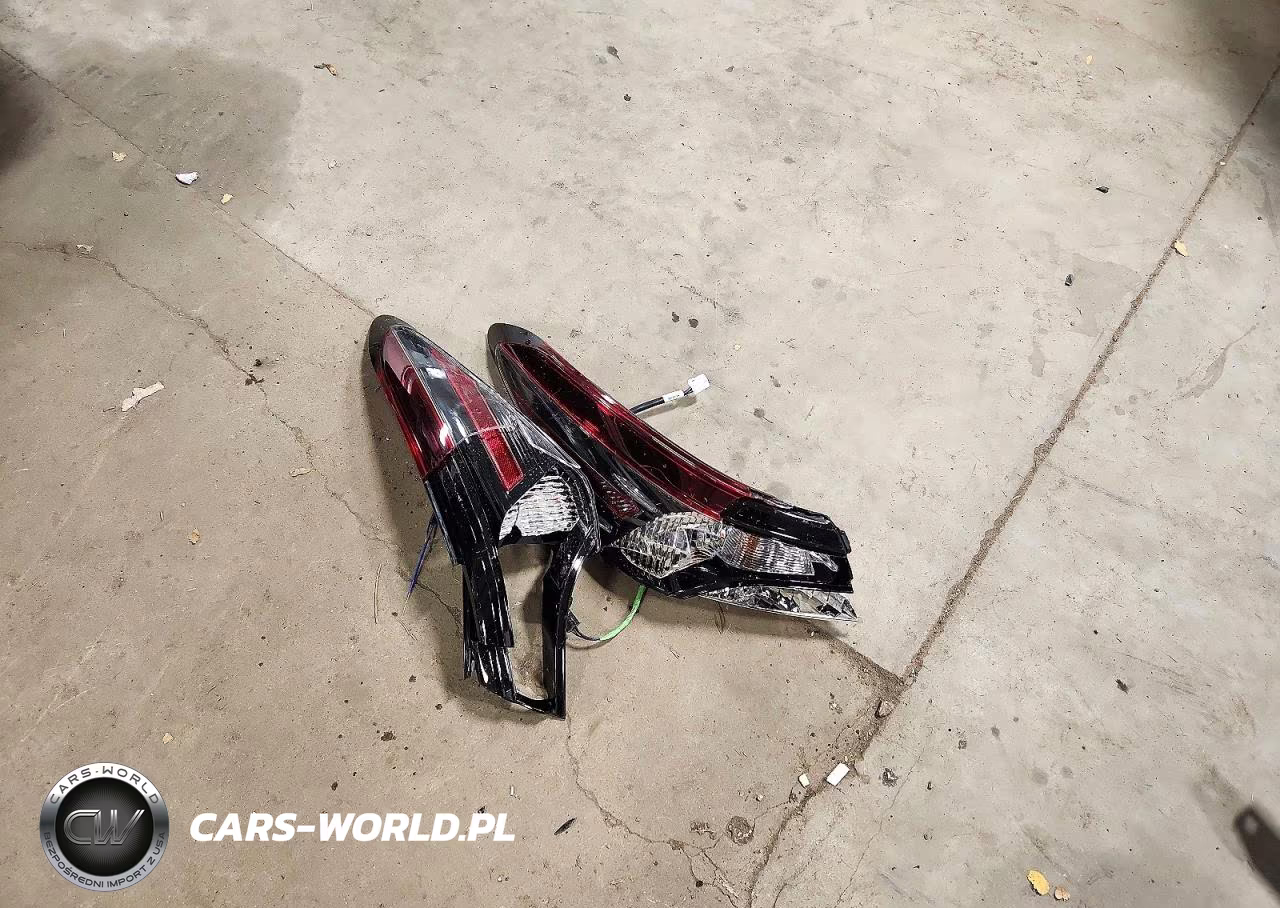 2024 Toyota Camry Le VIN:4T1C31AKXRU075509 - 12