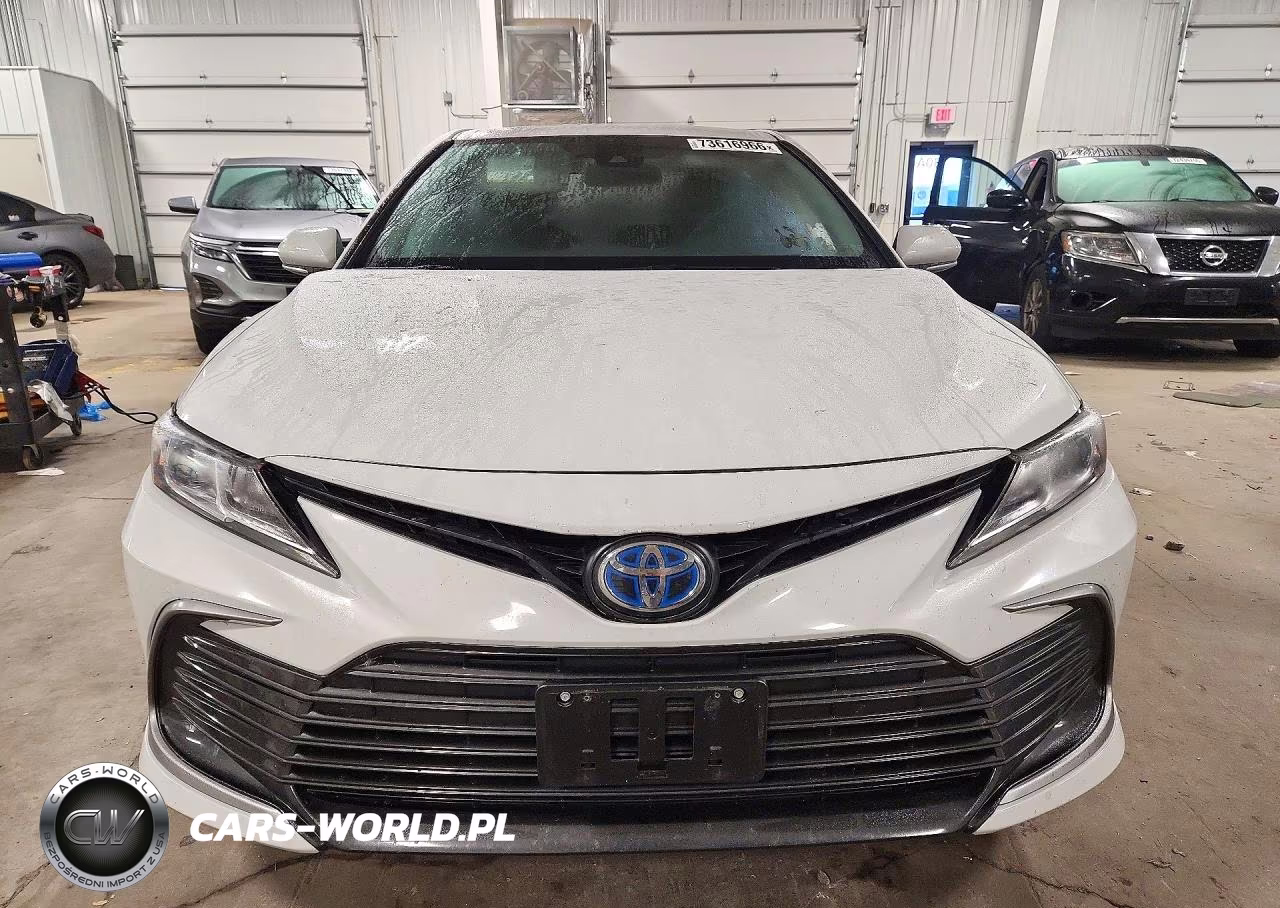 2024 Toyota Camry Le VIN:4T1C31AKXRU075509 - 5