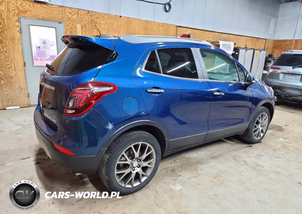 2019 Buick Encore Sport Touring VIN:KL4CJ2SB4KB803223 - 3