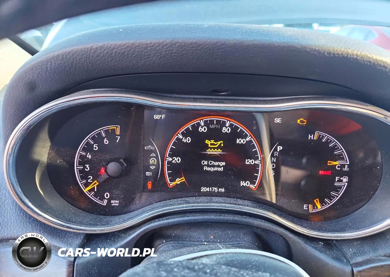 2015 Jeep Grand Cherokee Laredo VIN:1C4RJFAG0FC660811 - 9