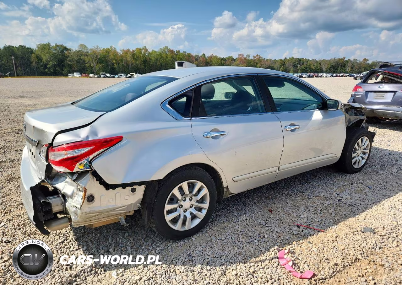 2016 Nissan Altima 2.5 S VIN:1N4AL3AP4GC114882 - 3