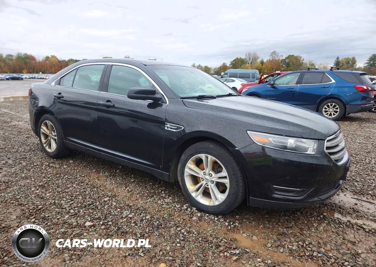 2015 Ford Taurus Sel VIN:1FAHP2H80FG153617 - 4