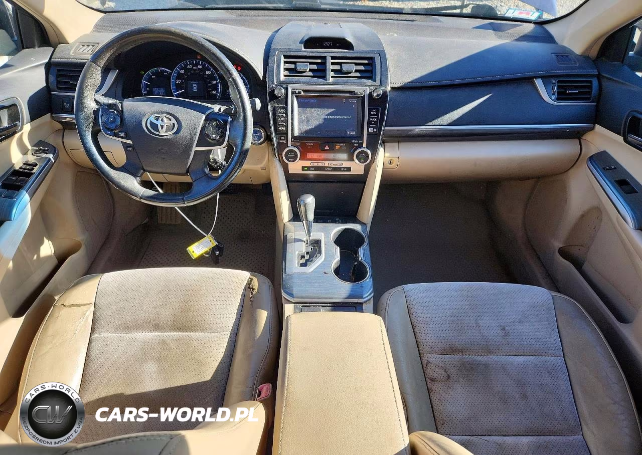 2014 Toyota Camry Hybrid Xle VIN:4T1BD1FK8EU123827 - 8