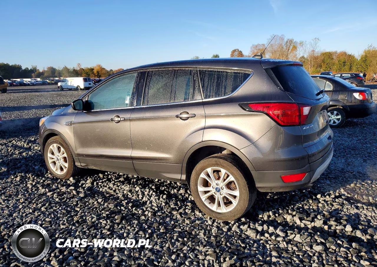 2019 Ford Escape Se VIN:1FMCU0GD1KUA40105 - 2