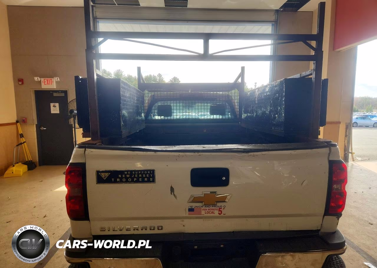 2016 Chevrolet Silverado C2500 Heavy Duty VIN:1GC0CUEG0GZ118432 - 6