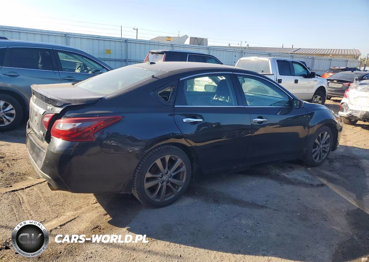 2018 Nissan Altima 2.5 Sr VIN:1N4AL3AP2JC246191 - 3
