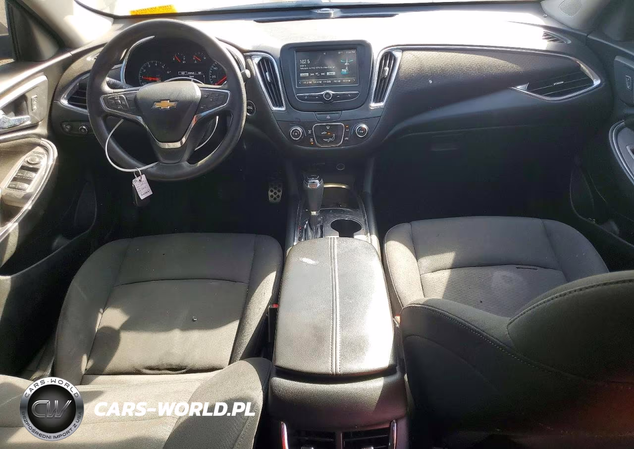 2016 Chevrolet Malibu Lt VIN:1G1ZE5ST4GF218357 - 8