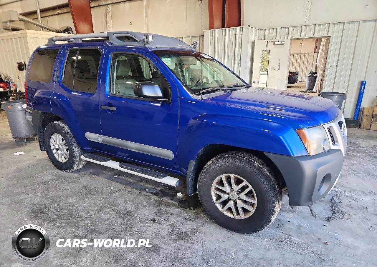 2015 Nissan Xterra S VIN:5N1AN0NW3FN668448 - 4