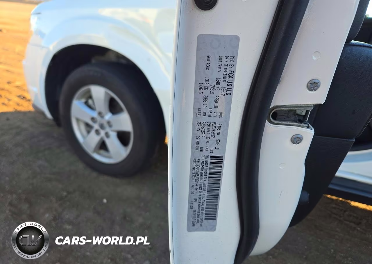 2018 Dodge Journey Se VIN:3C4PDCAB5JT172128 - 12