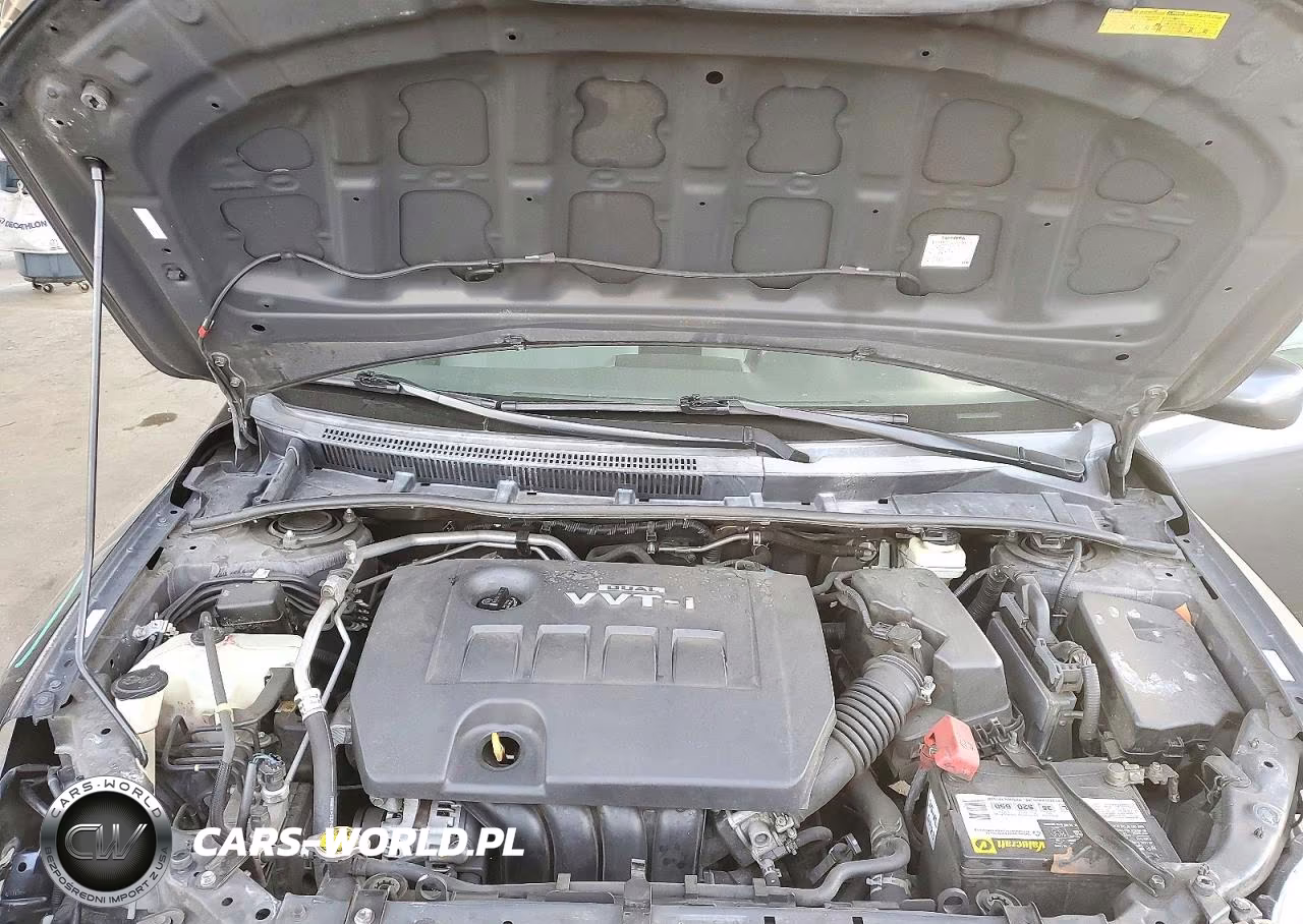 2010 Toyota Corolla Le VIN:1NXBU4EE0AZ211598 - 11