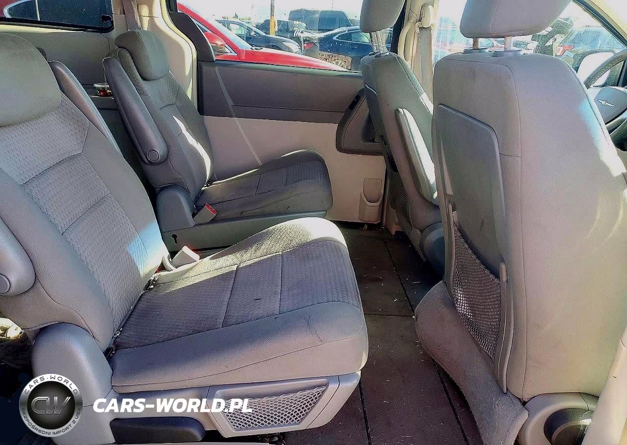 2009 Chrysler Town & Country Touring VIN:2A8HR54199R508116 - 11
