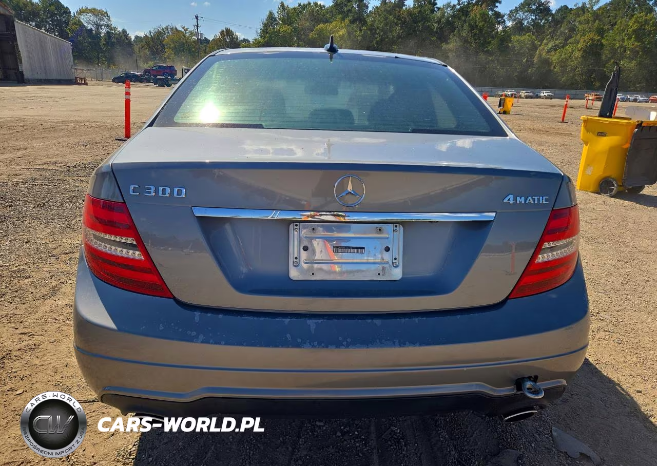 2012 Mercedes-Benz C 300 4Matic VIN:WDDGF8BB9CR212671 - 6