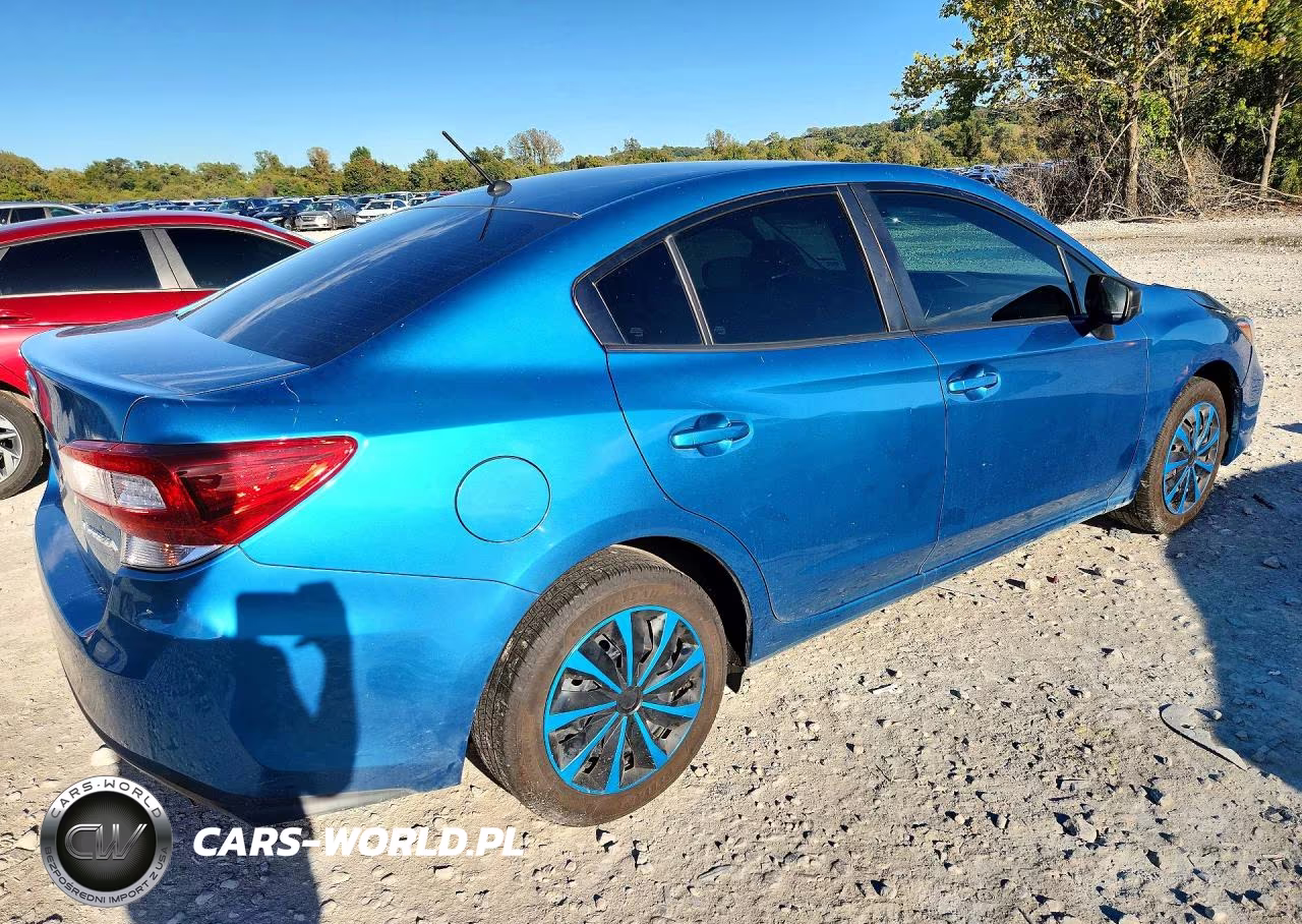 2018 Subaru Impreza VIN:4S3GKAA64J1603899 - 3