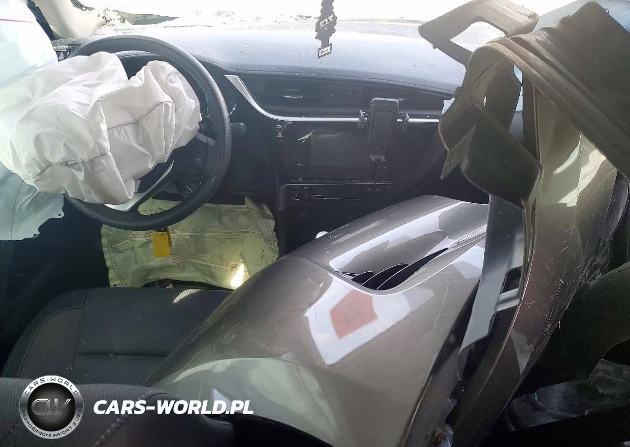 2018 Toyota Corolla Le VIN:2T1BURHE3JC105320 - 8