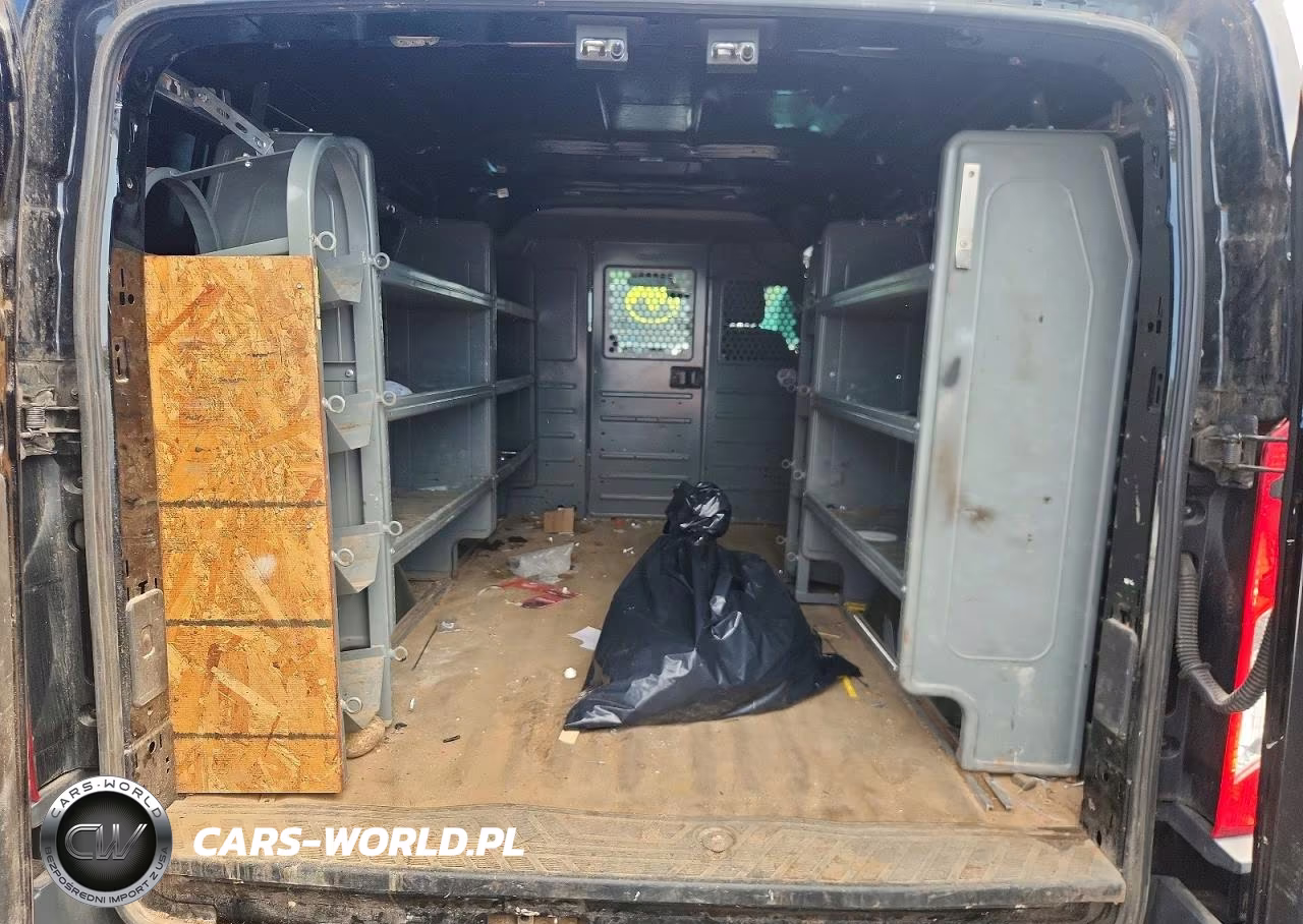 2018 Ford Transit T-250 VIN:1FTYR1YM2JKA18916 - 10