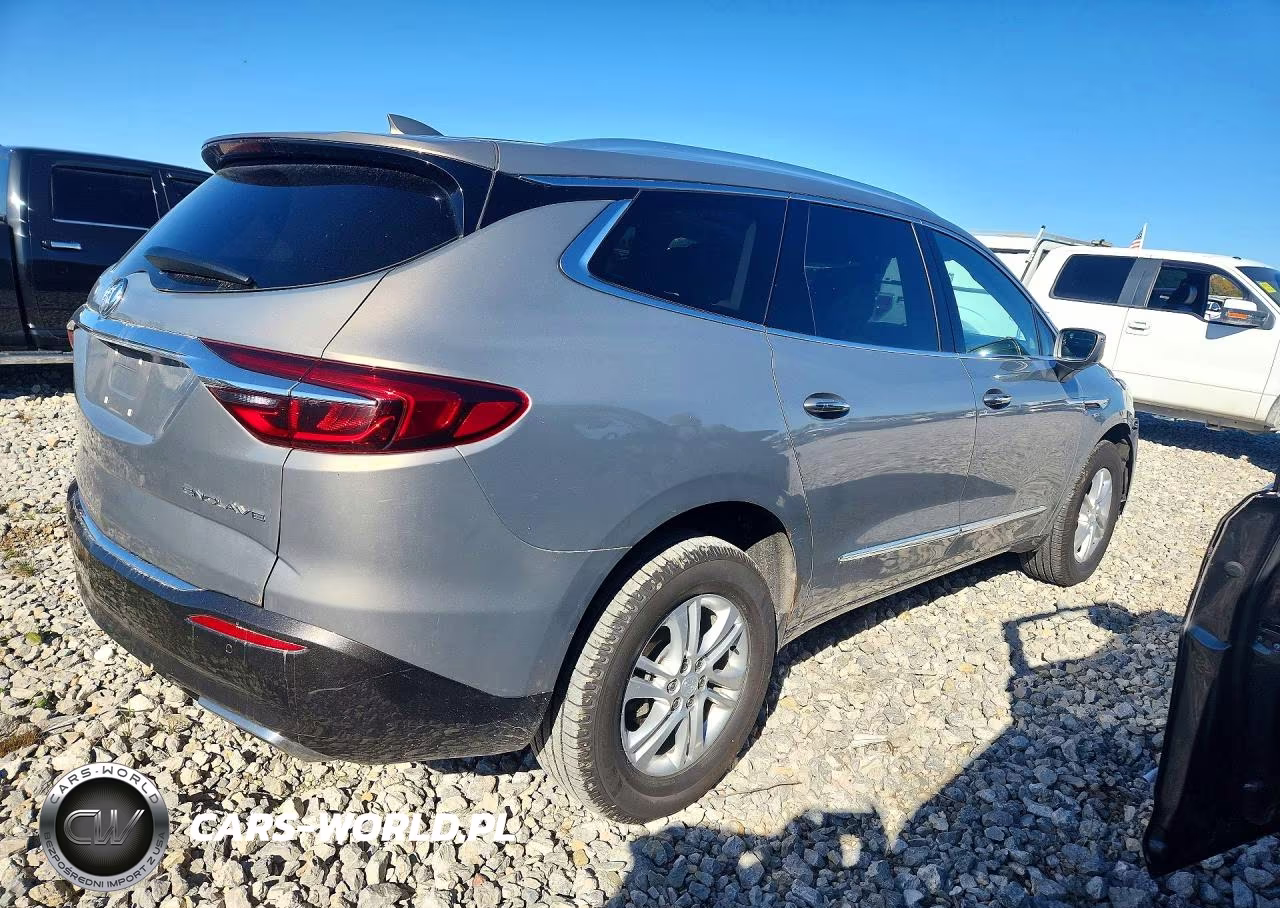2018 Buick Enclave Essence VIN:5GAERBKW4JJ278471 - 3