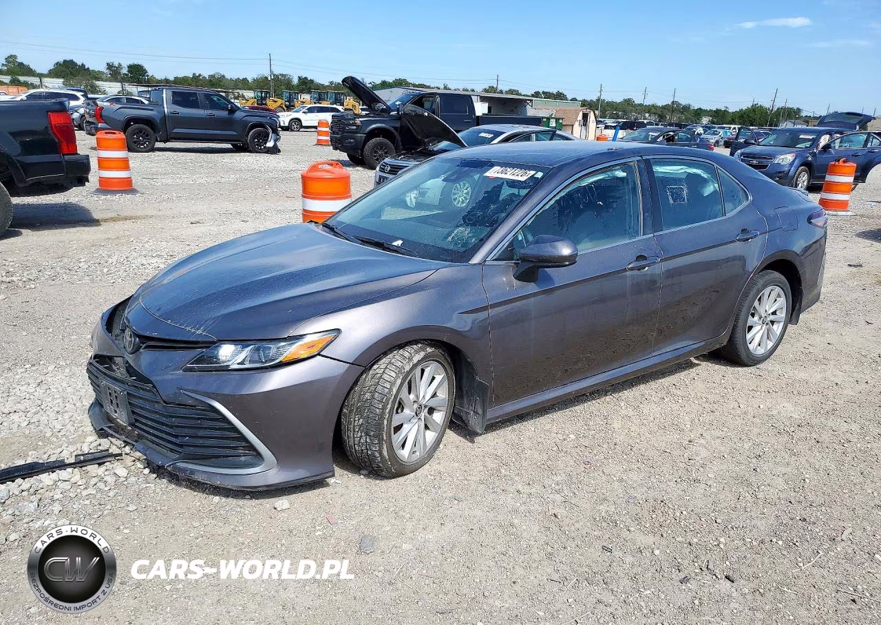 2024 Toyota Camry Le VIN:4T1C11AK1RU910435 - 1