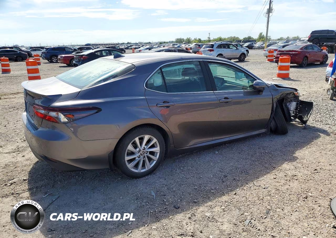 2024 Toyota Camry Le VIN:4T1C11AK1RU910435 - 3