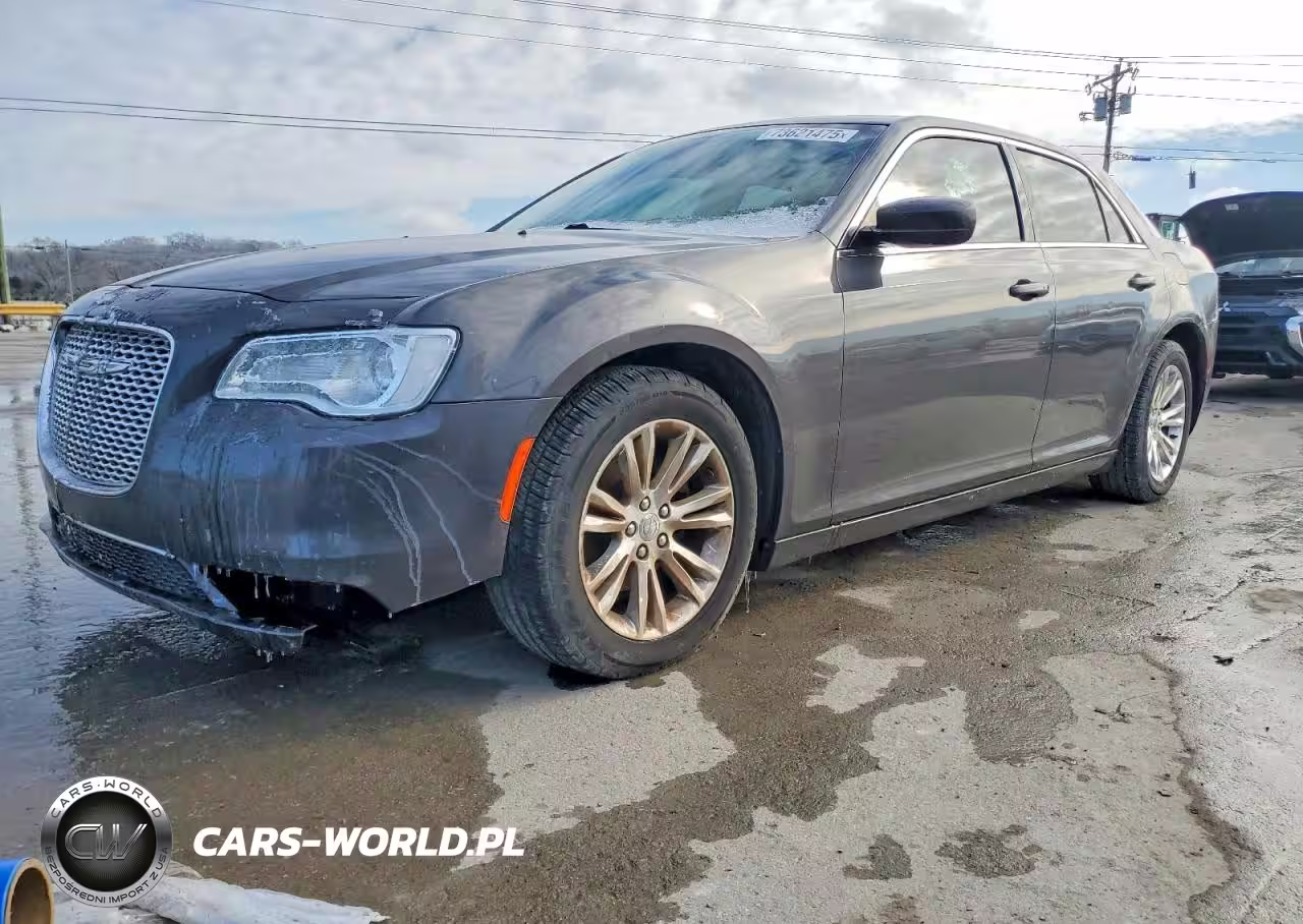 2017 Chrysler 300 Limited