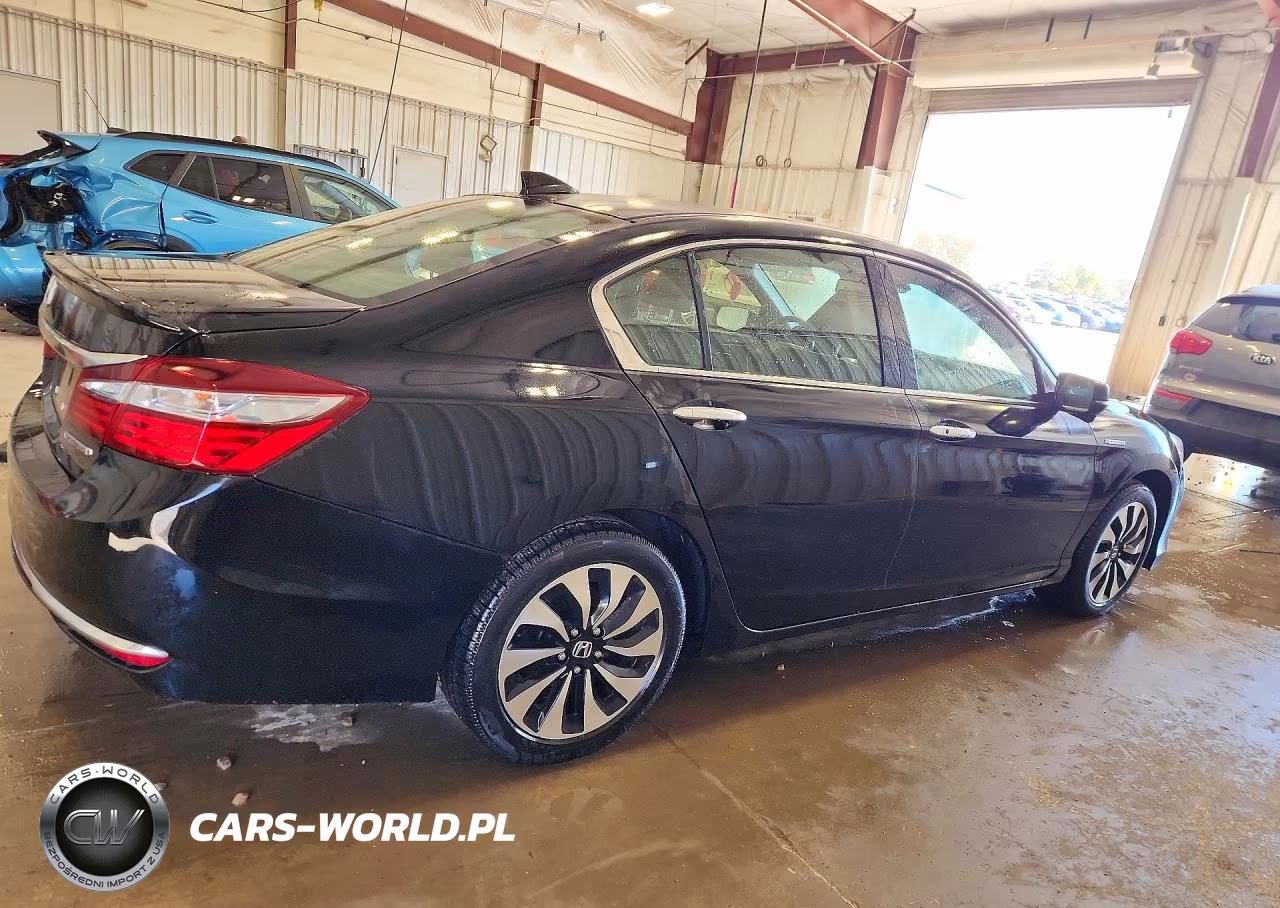 2017 Honda Accord Hybrid Exl VIN:JHMCR6F5XHC030866 - 3
