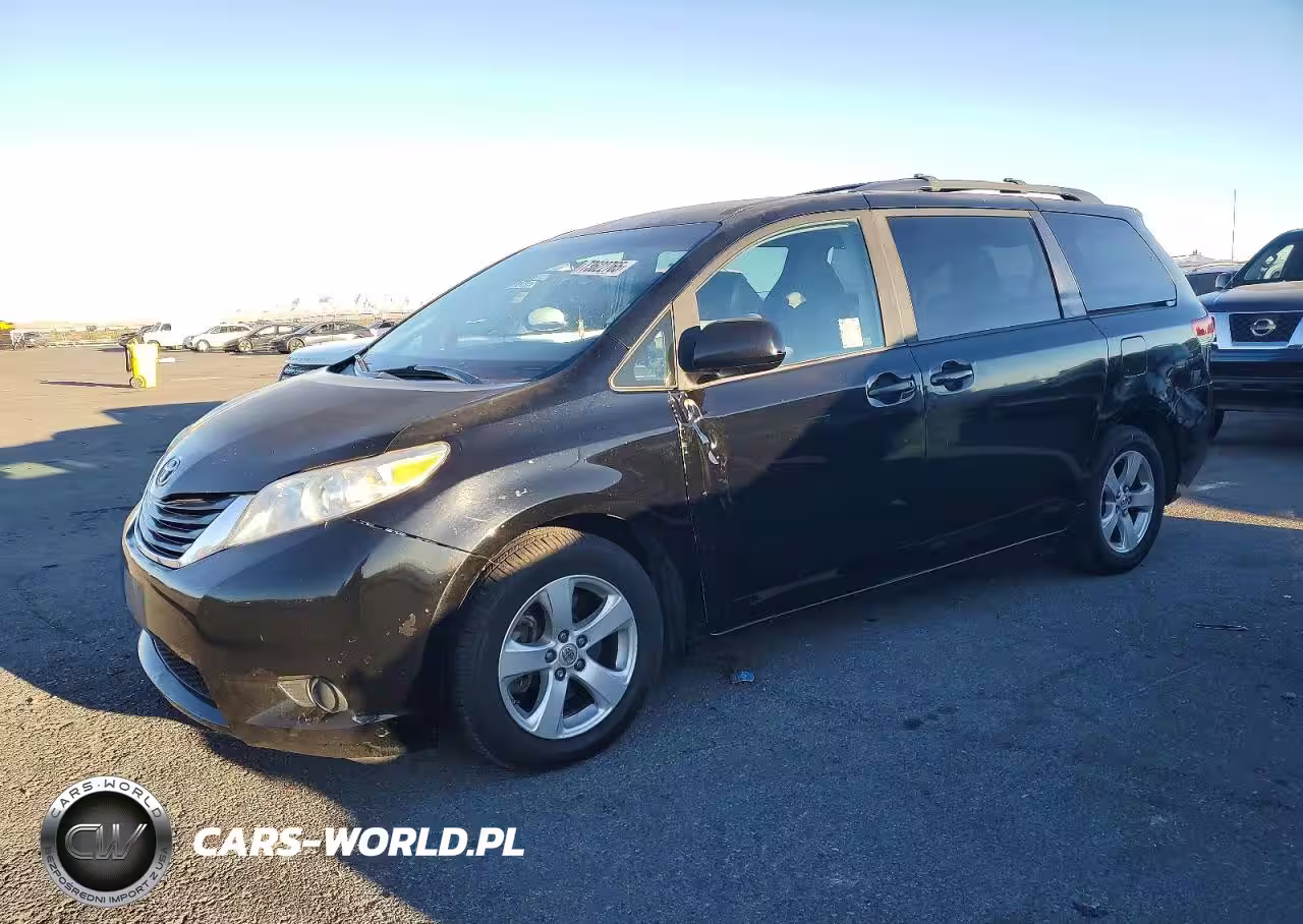 2013 Toyota Sienna Le