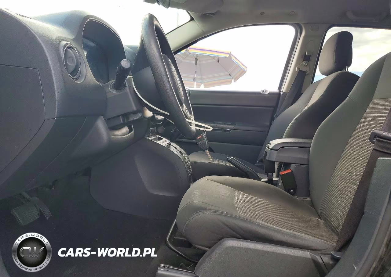 2012 Jeep Compass Sport VIN:1C4NJCBA0CD554128 - 7