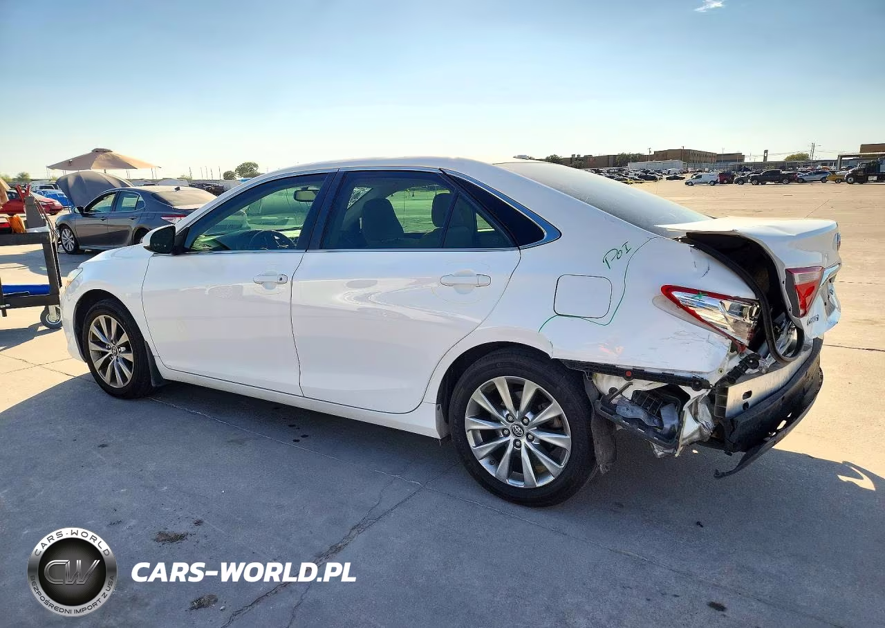 2016 Toyota Camry Xle VIN:4T4BF1FK3GR560797 - 2
