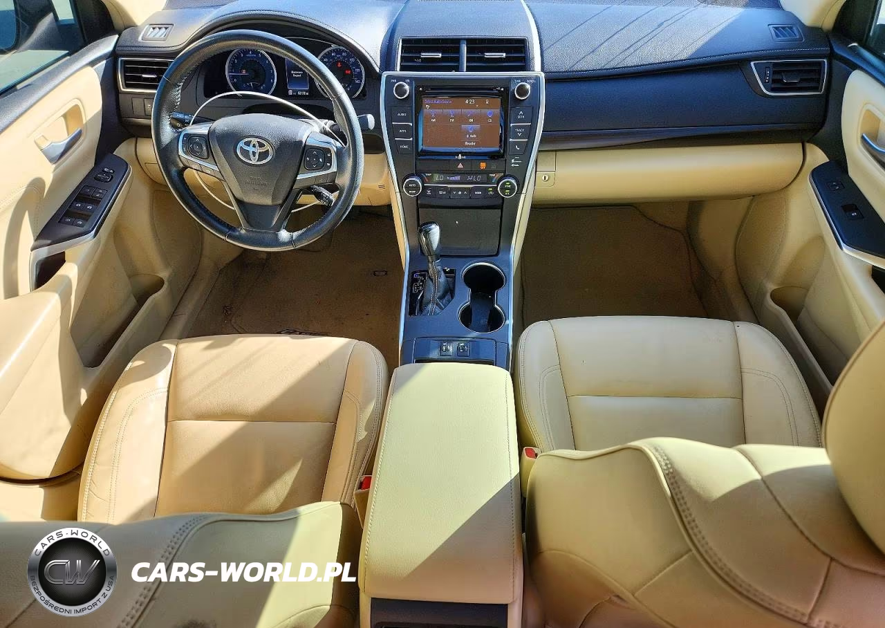 2016 Toyota Camry Xle VIN:4T4BF1FK3GR560797 - 8