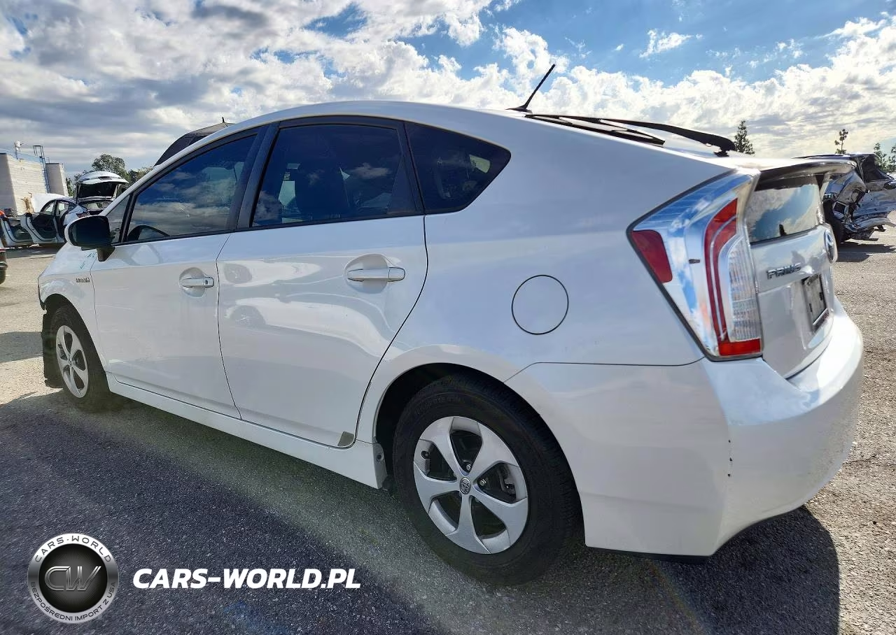 2012 Toyota Prius Three VIN:JTDKN3DU7C5451829 - 2