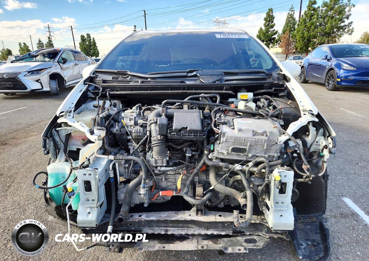 2012 Toyota Prius Three VIN:JTDKN3DU7C5451829 - 5