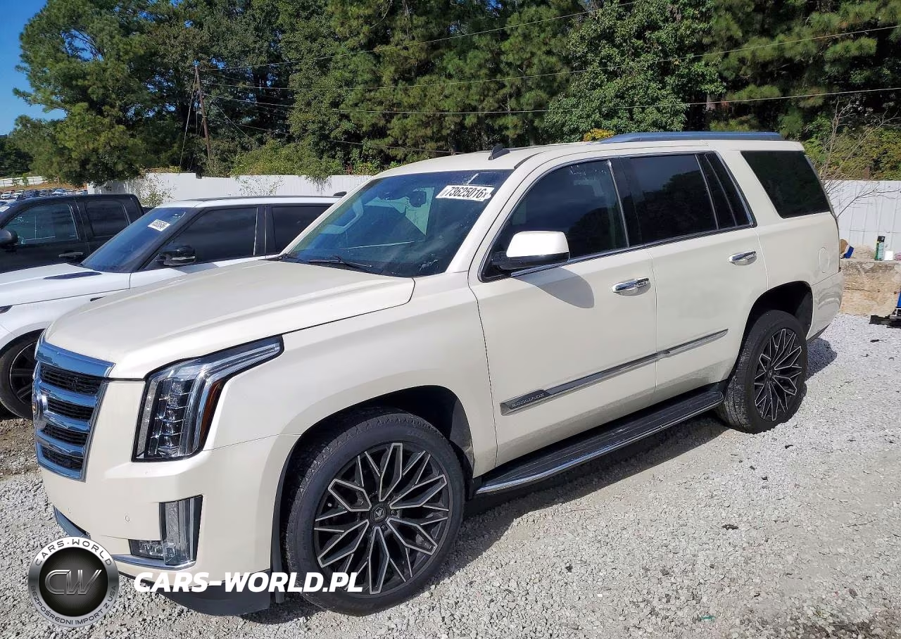 2015 Cadillac Escalade Luxury
