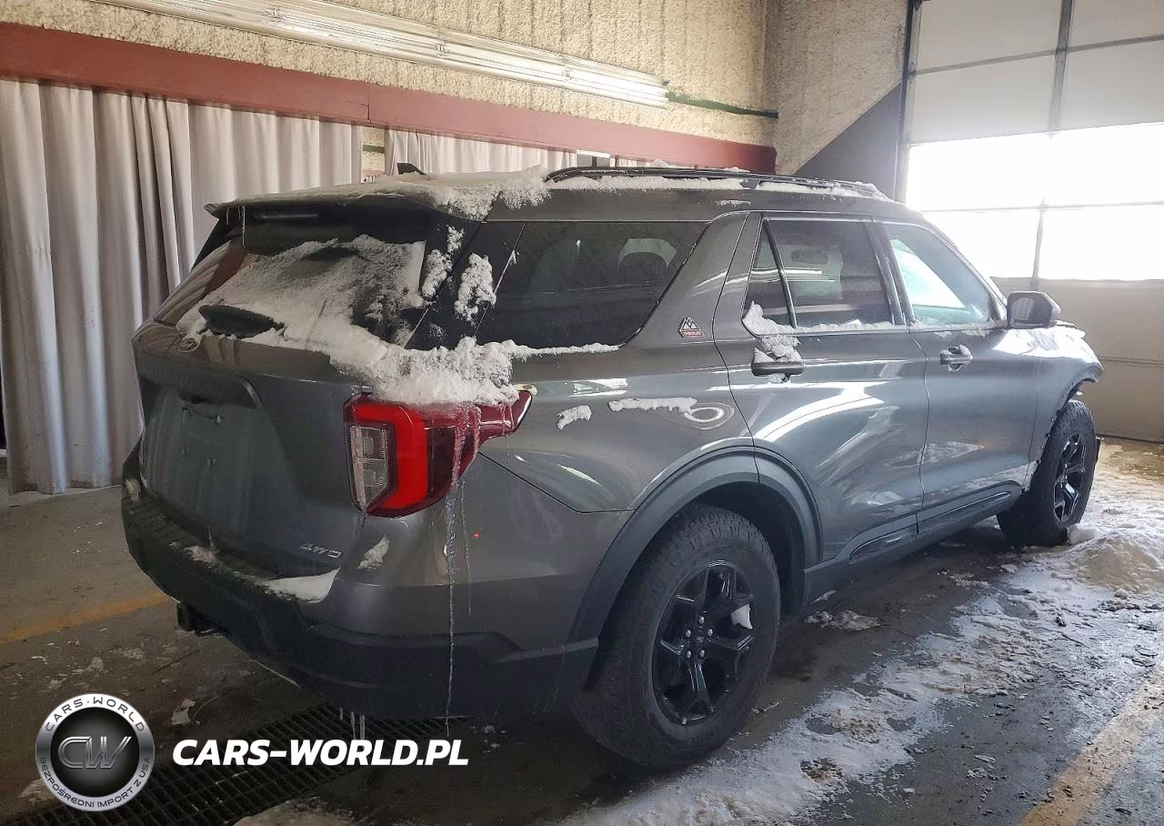 2023 Ford Explorer Timberline VIN:1FMSK8JH1PGA55107 - 3
