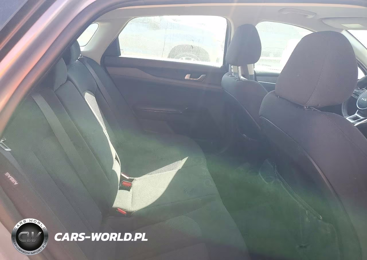 2022 Kia K5 Lxs VIN:5XXG14J23NG100232 - 10