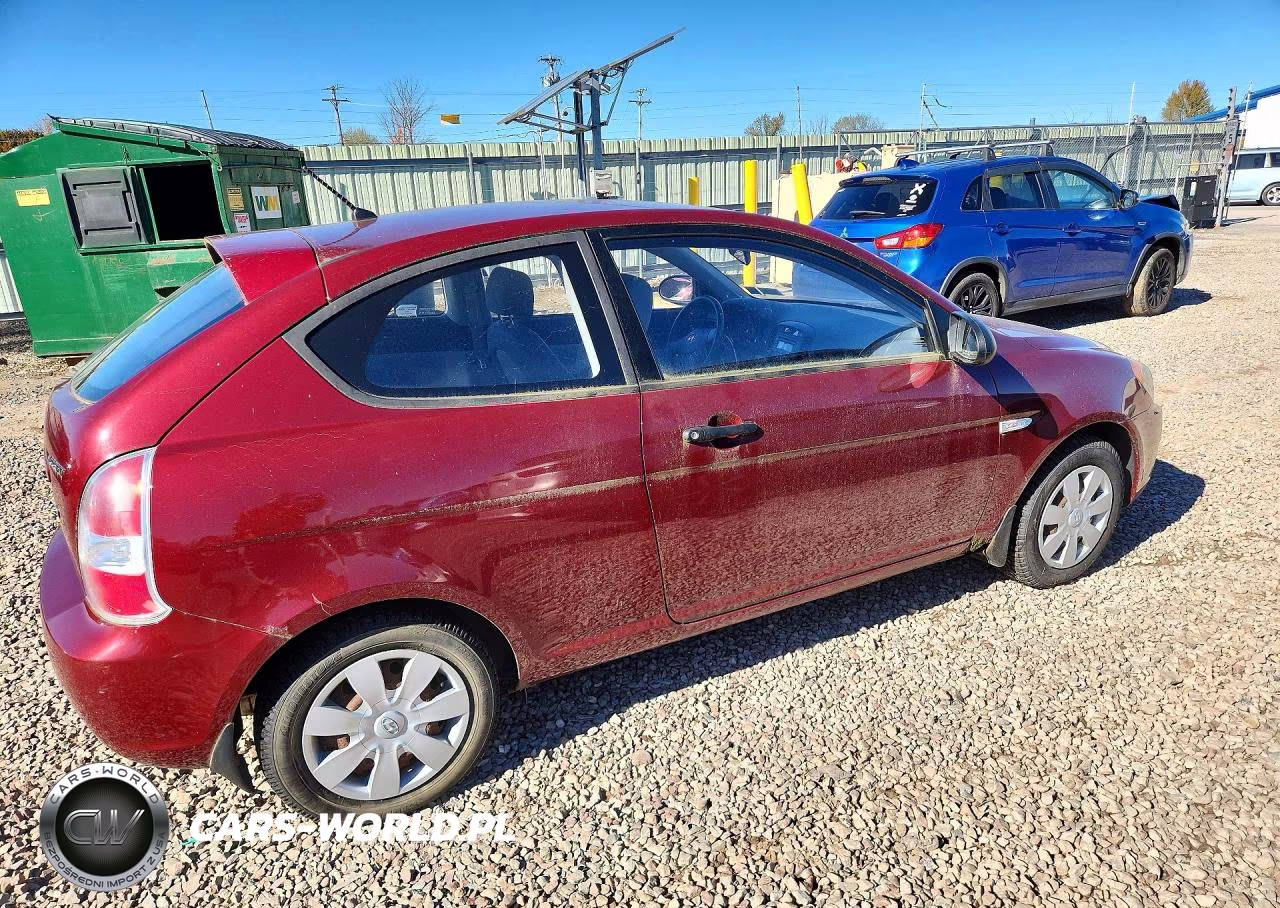 2007 Hyundai Accent Gs VIN:KMHCM36C17U011236 - 3