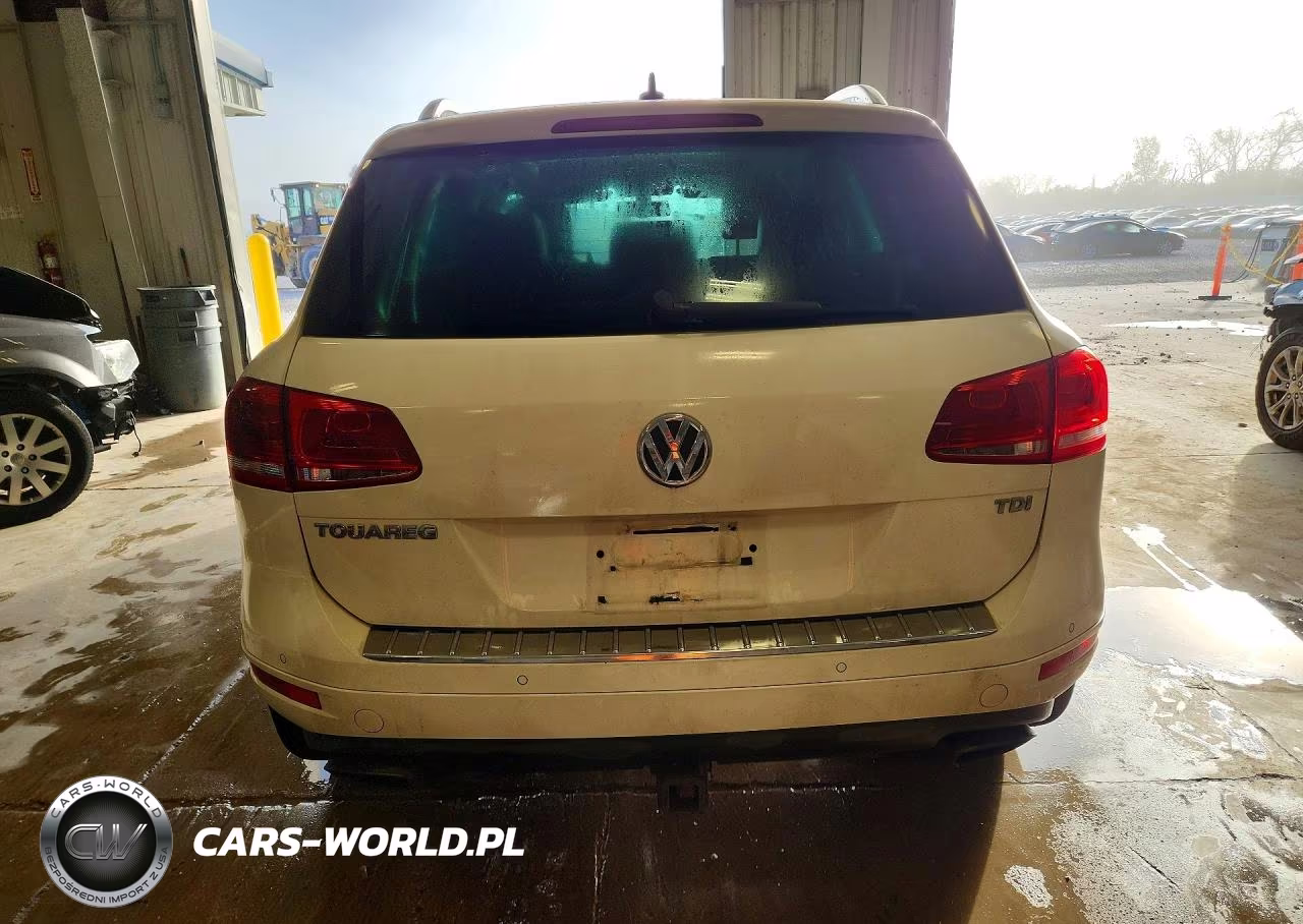 2012 Volkswagen Touareg V6 Tdi VIN:WVGFK9BP6CD000516 - 6