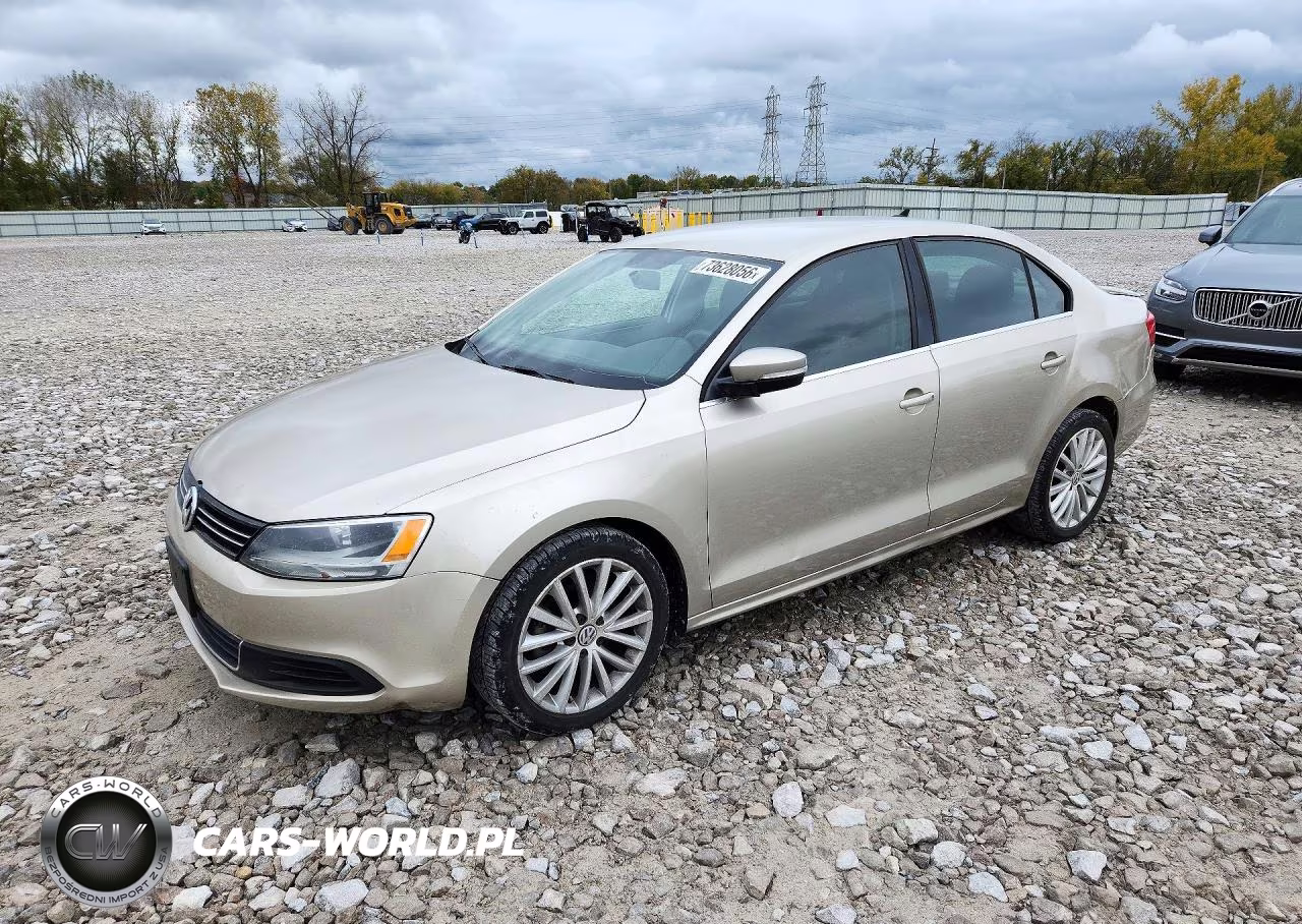 2013 Volkswagen Jetta Tdi VIN:3VWLL7AJ2DM232118 - 1