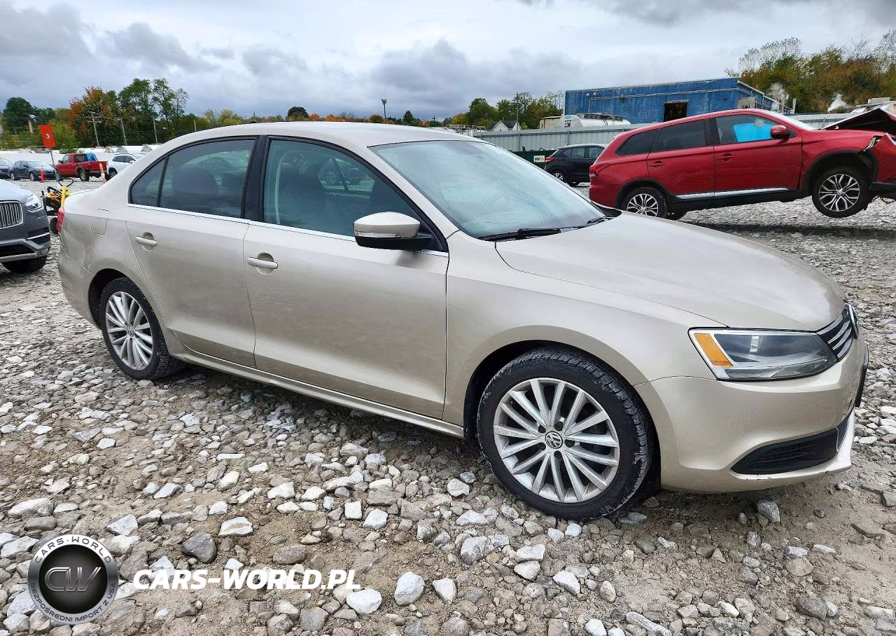 2013 Volkswagen Jetta Tdi VIN:3VWLL7AJ2DM232118 - 4