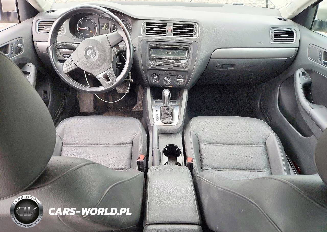 2013 Volkswagen Jetta Tdi VIN:3VWLL7AJ2DM232118 - 8