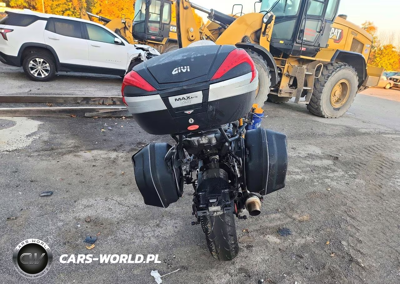 2019 Yamaha Mxt850 Gt VIN:JYARN59Y0KA000040 - 4