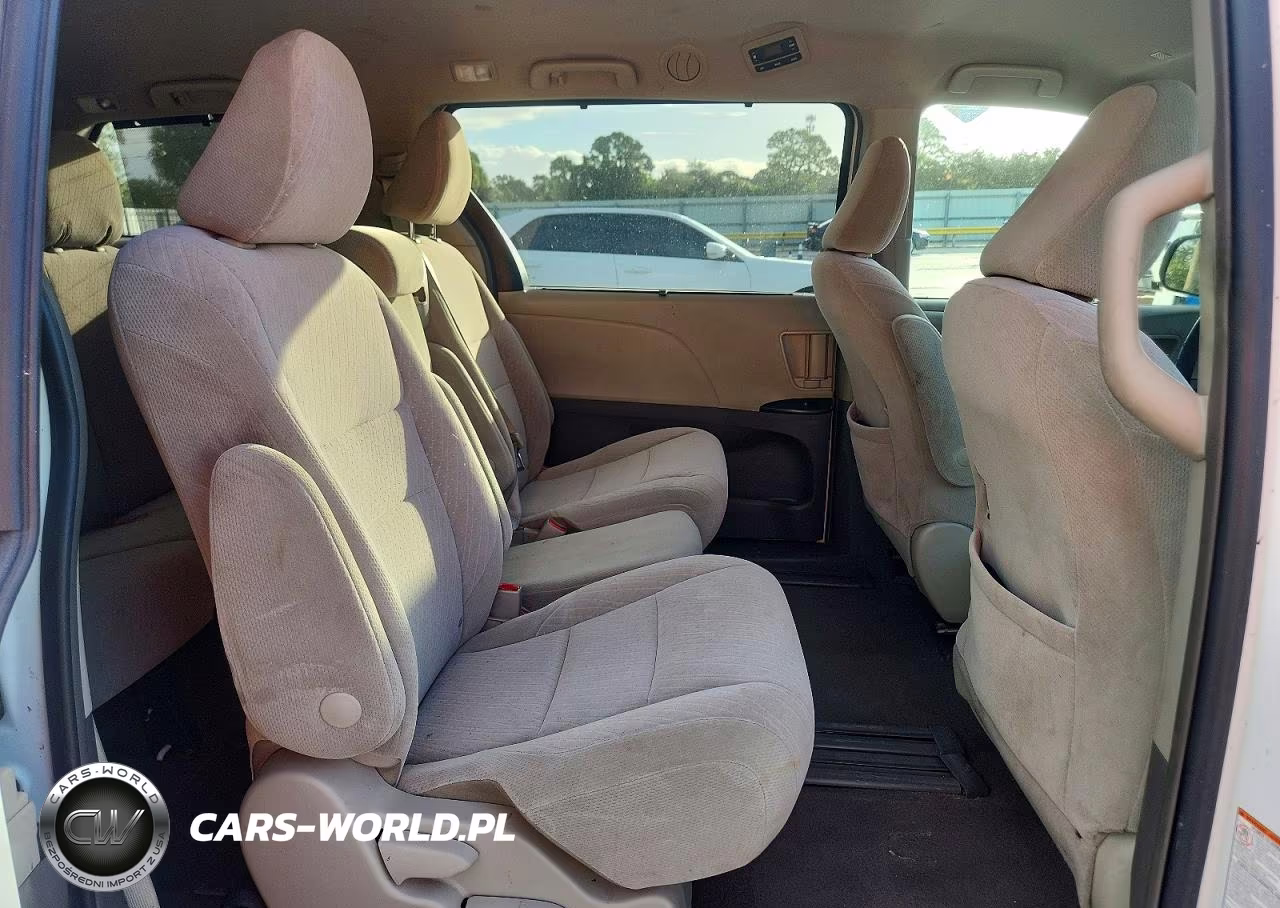 2019 Toyota Sienna Le VIN:5TDKZ3DC8KS998919 - 11