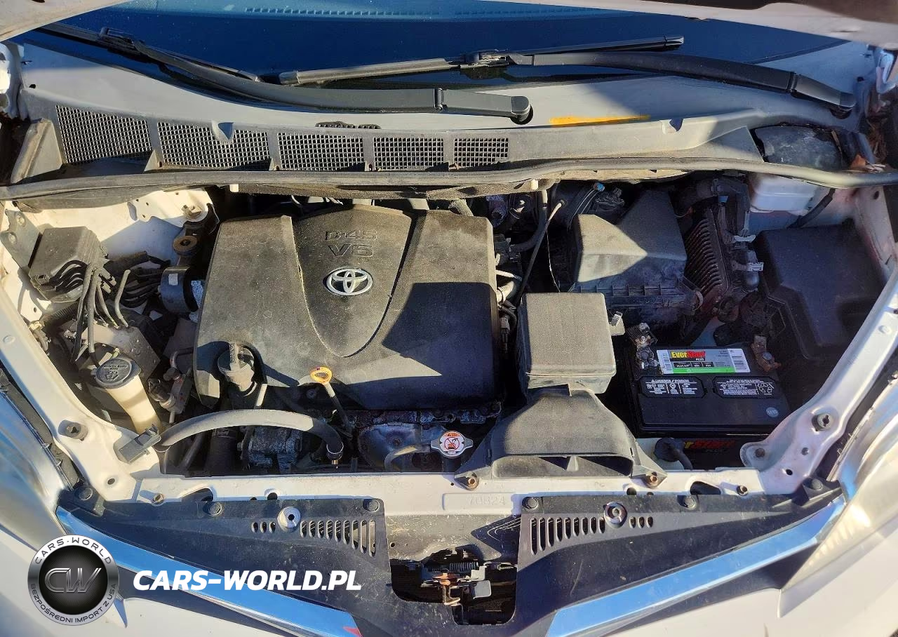 2019 Toyota Sienna Le VIN:5TDKZ3DC8KS998919 - 12