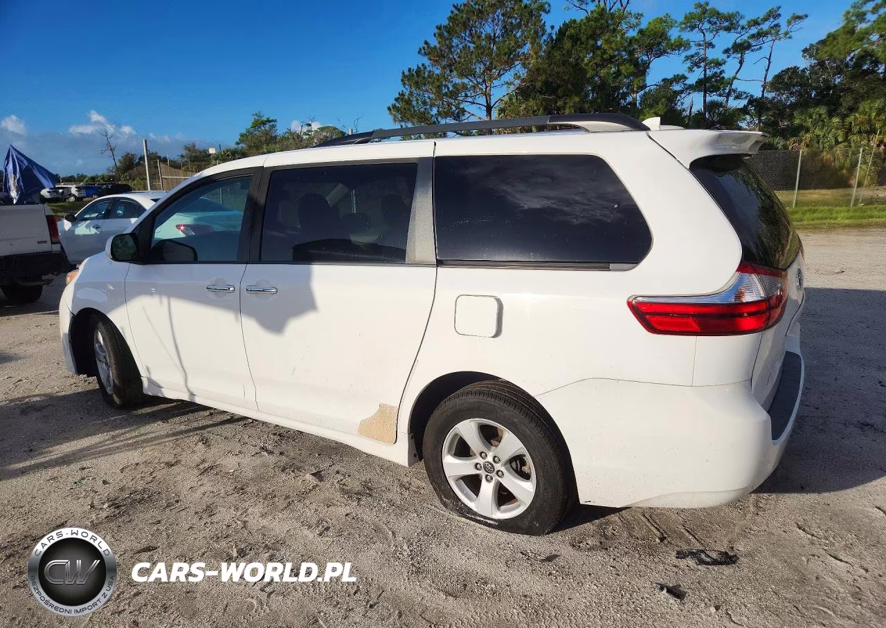 2019 Toyota Sienna Le VIN:5TDKZ3DC8KS998919 - 2