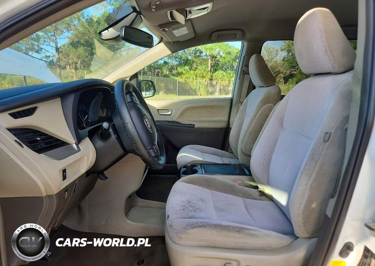 2019 Toyota Sienna Le VIN:5TDKZ3DC8KS998919 - 7