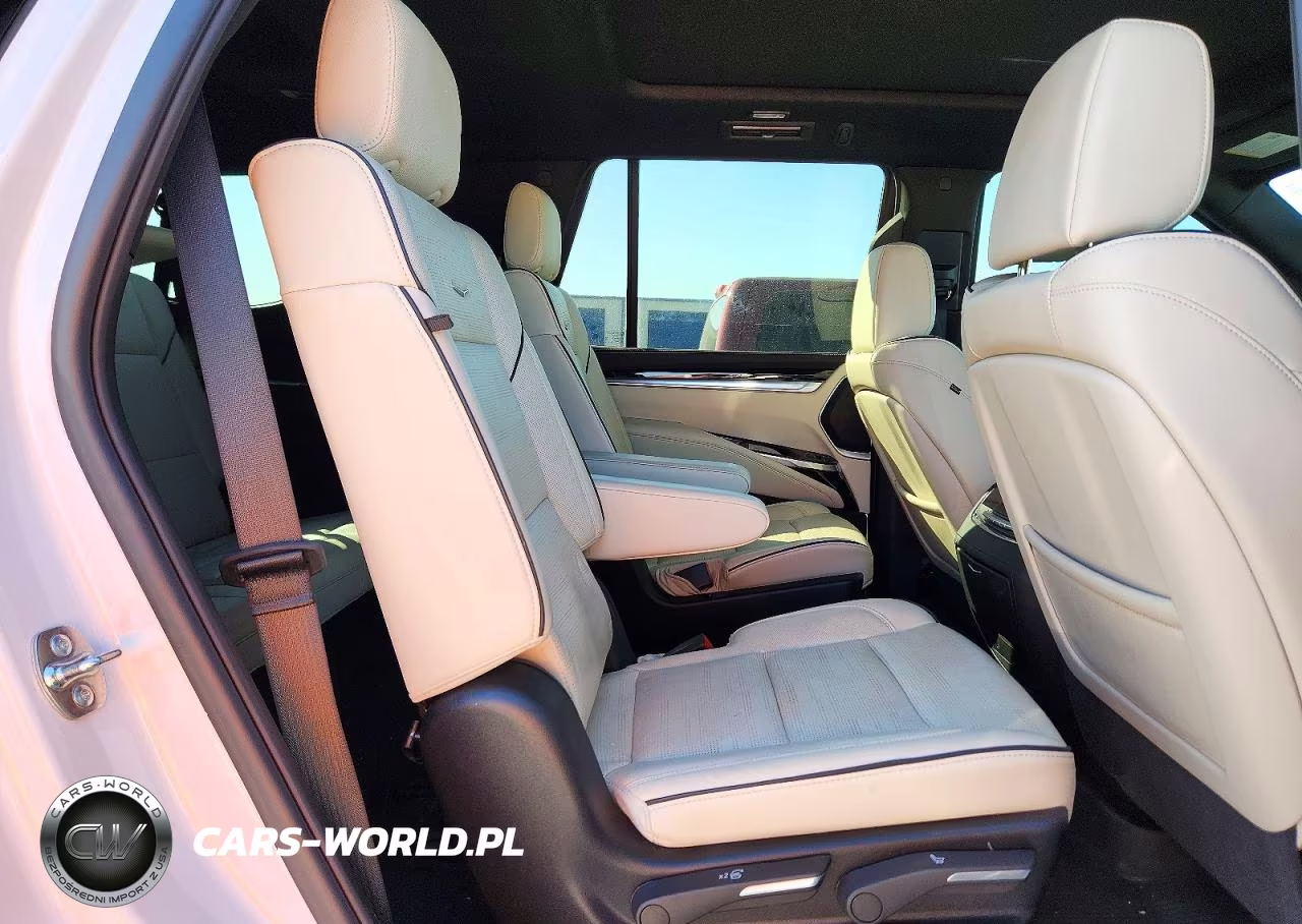 2026 Cadillac Escalade Sport VIN:1GYS9FKL1TR172542 - 11