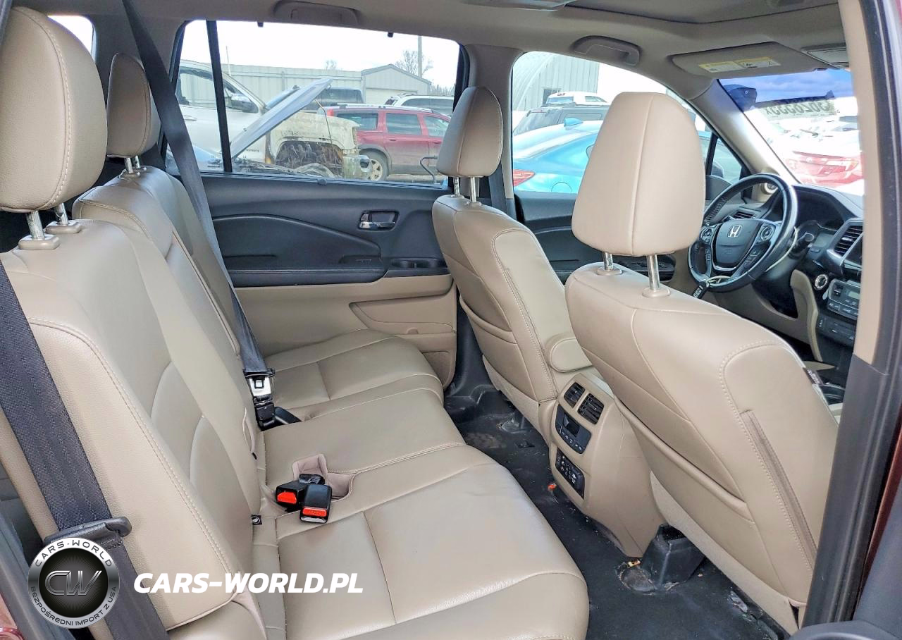 2017 Honda Pilot Touring VIN:5FNYF6H93HB062612 - 11
