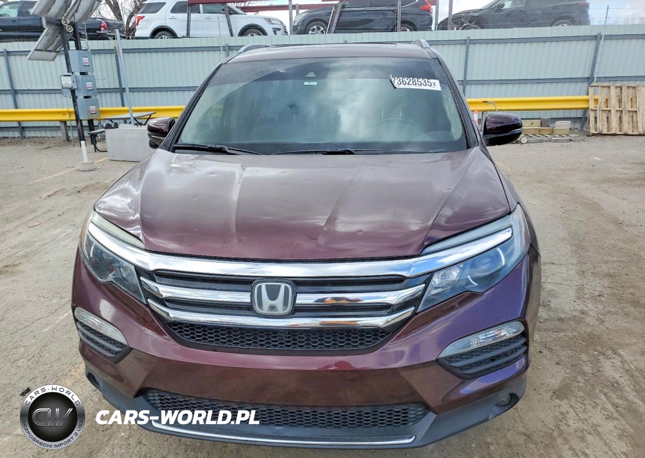 2017 Honda Pilot Touring VIN:5FNYF6H93HB062612 - 5