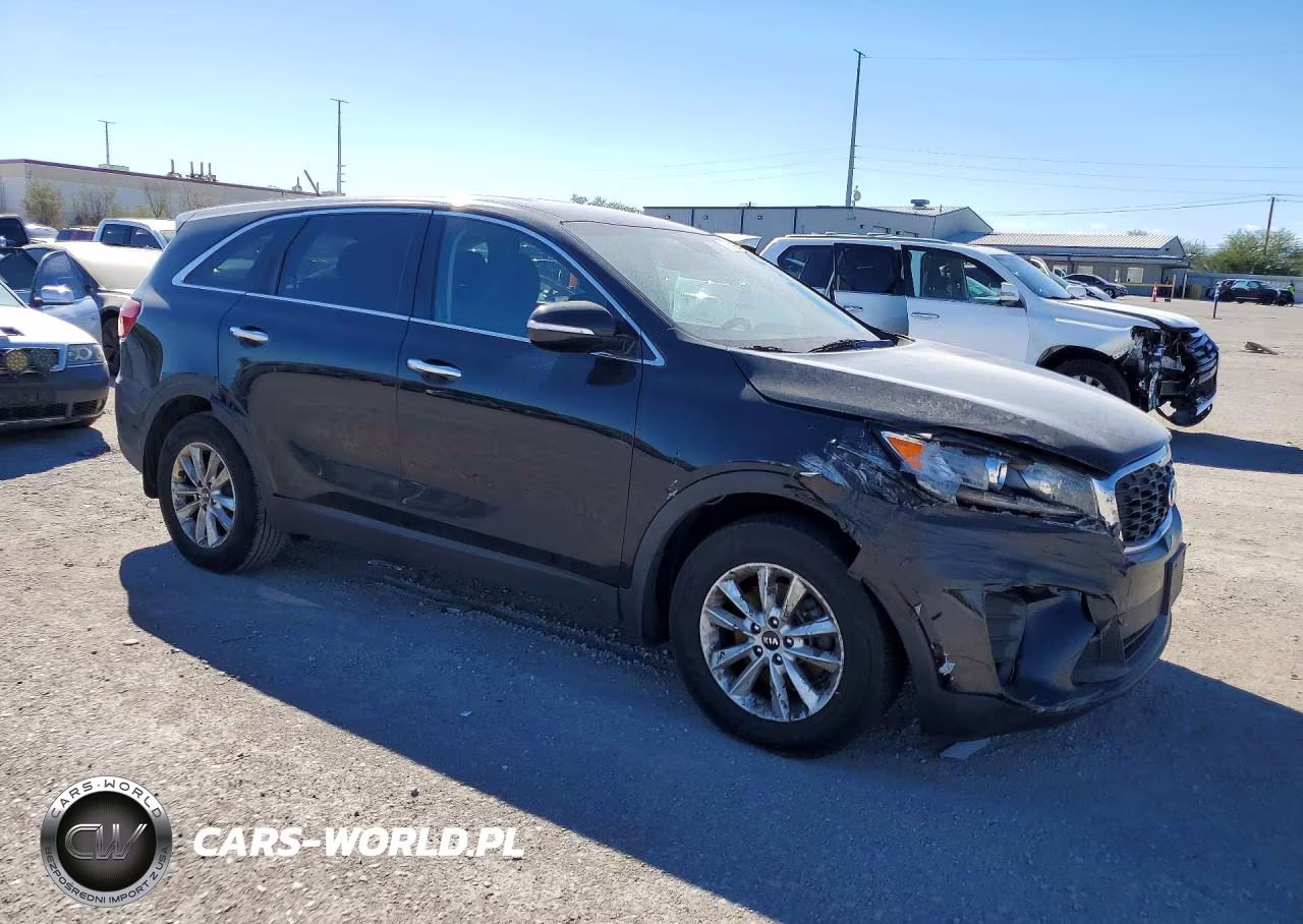 2020 Kia Sorento Lx VIN:5XYPG4A3XLG688923 - 4