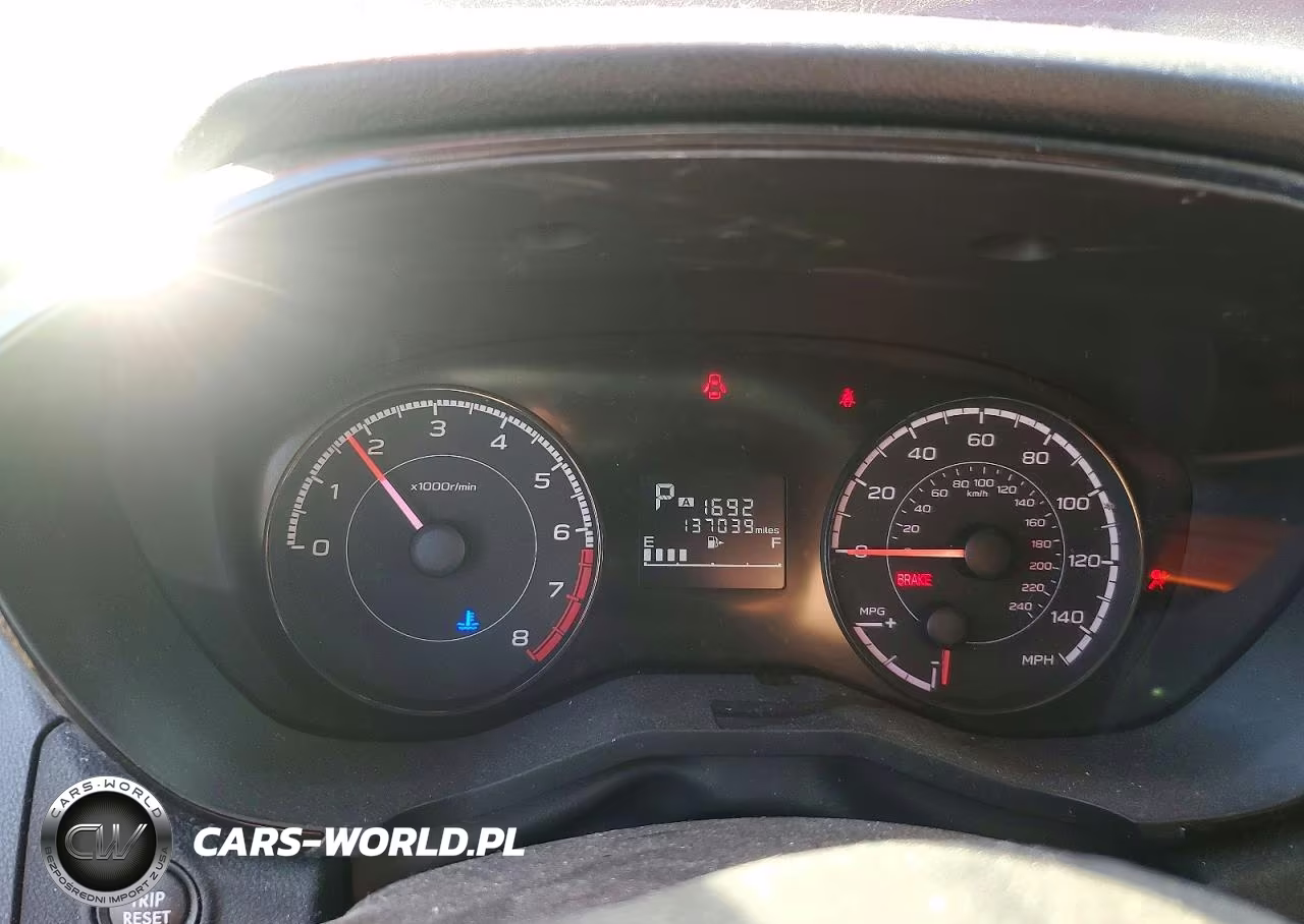 2018 Subaru Crosstrek VIN:JF2GTAAC9JH215126 - 9