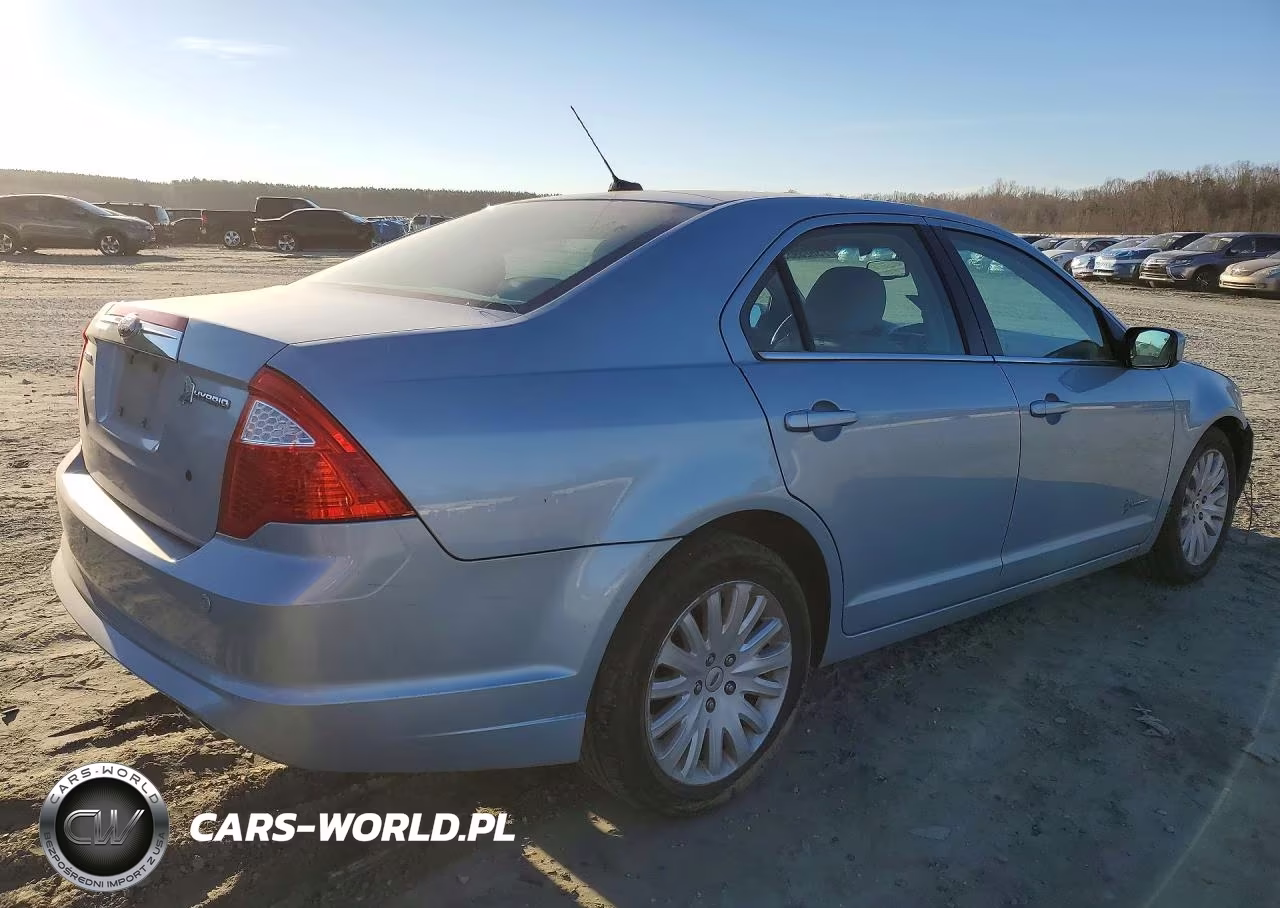 2011 Ford Fusion Hybrid VIN:3FADP0L30BR102958 - 3