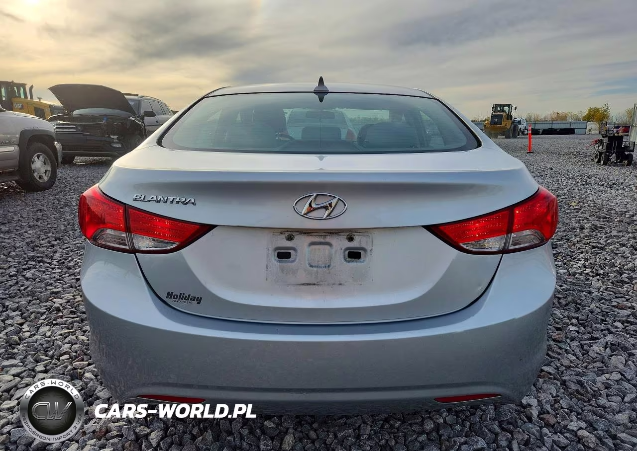 2013 Hyundai Elantra Gls VIN:5NPDH4AE5DH408241 - 6
